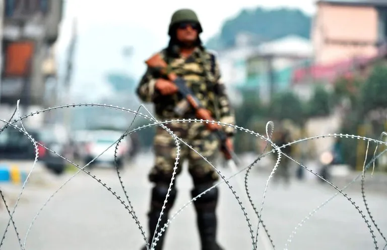 सेना को चाहिए दीर्घकालिक सुरक्षा रणनीति