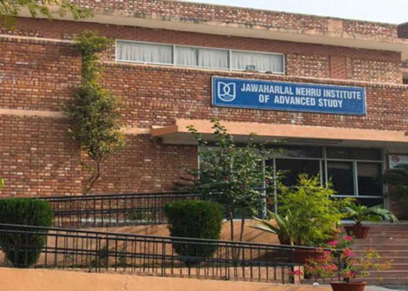 JNU