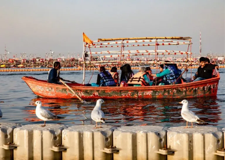 उत्तर प्रदेश : पर्यटन स्थलों से लेकर वन्यजीव विहारों में उमड़ रही पर्यटकों की जबरदस्त भीड़
