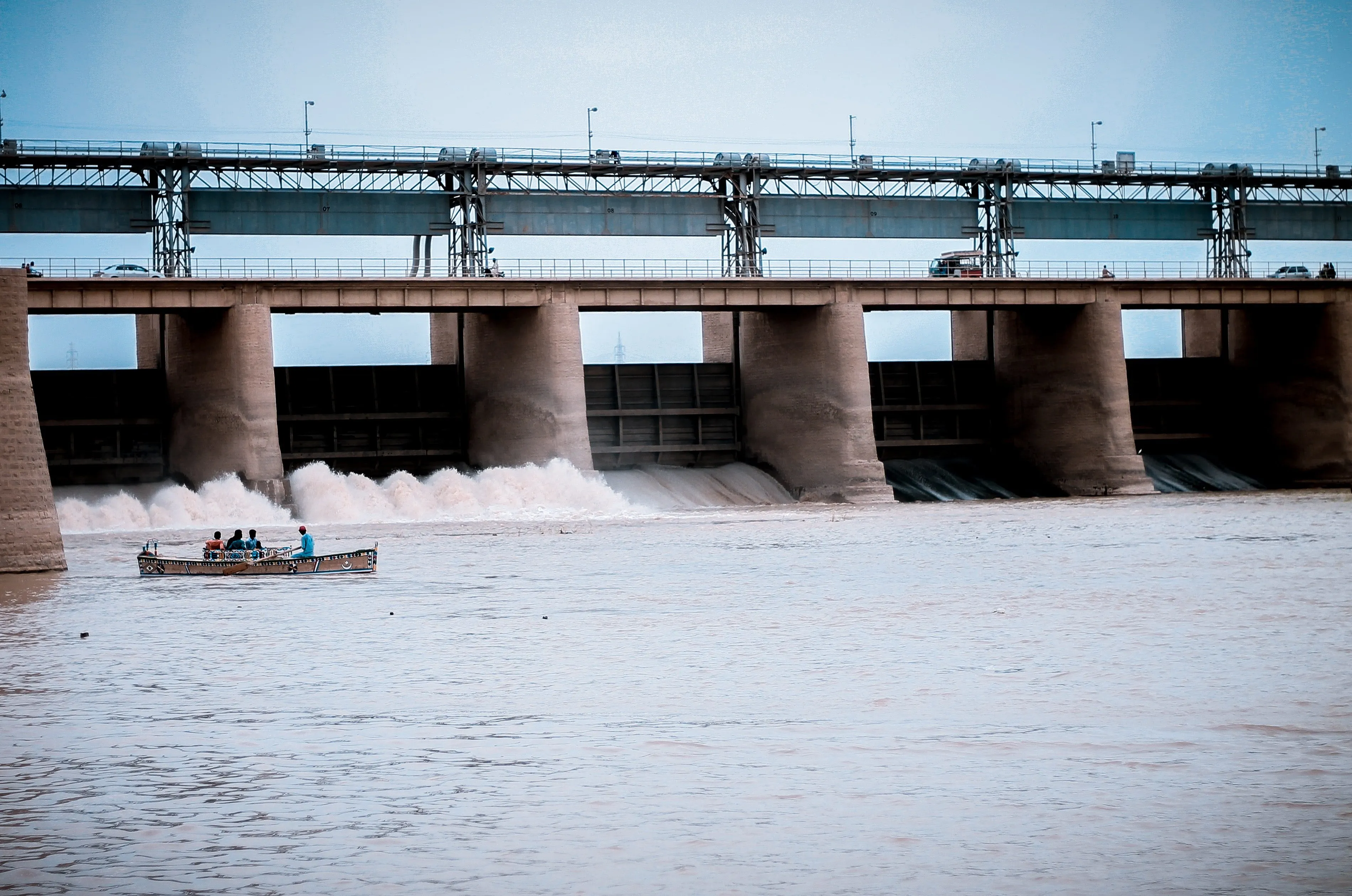महाराष्ट्र ने कर्नाटक को दी जलापूर्ति रोकने की धमकी dam