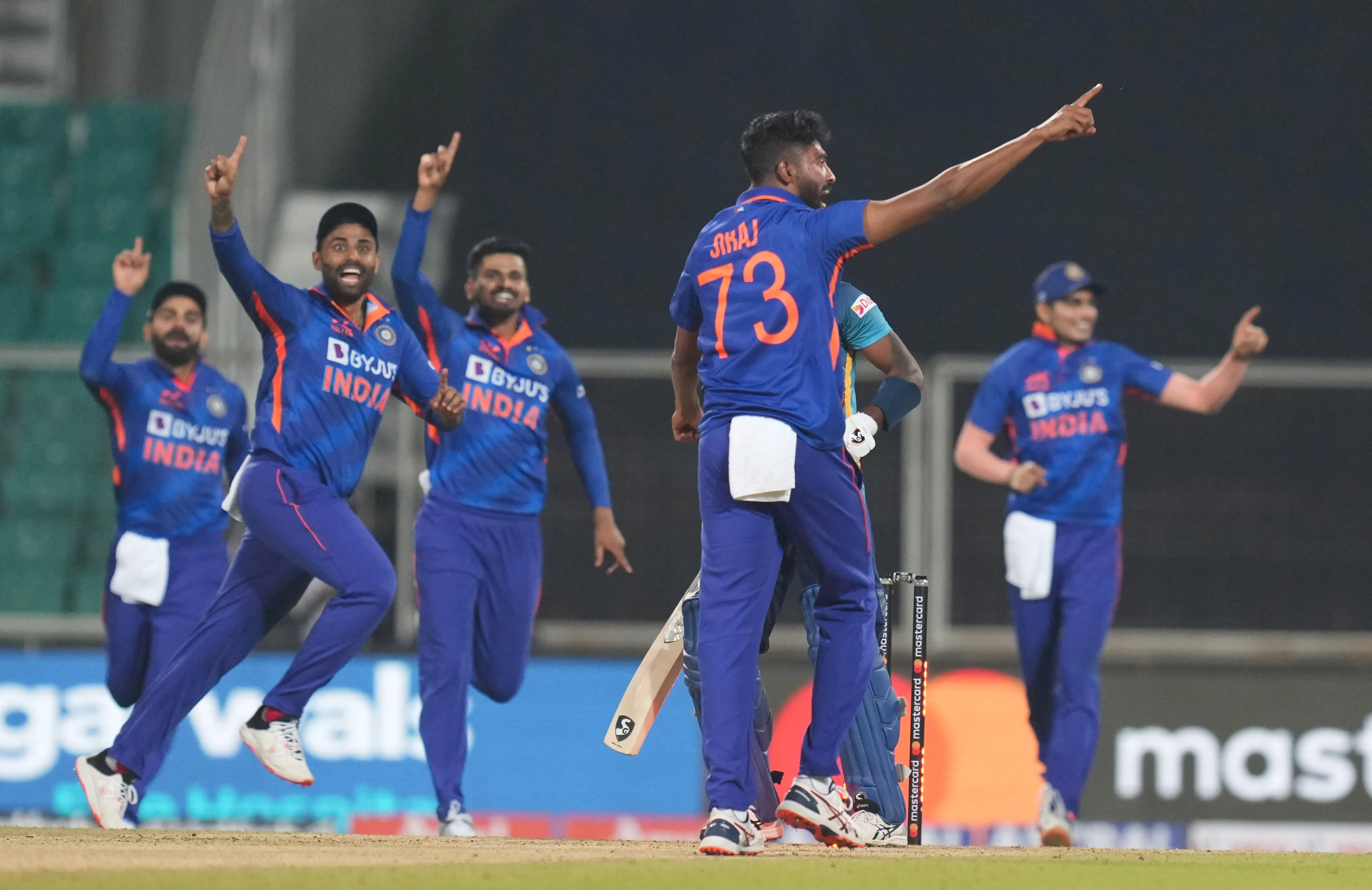 Kohli, Gill and Siraj shine, India clean sweep Sri Lanka by 317 runs