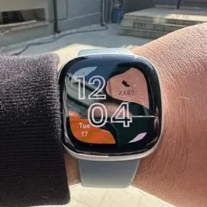Fitbit Versa 4