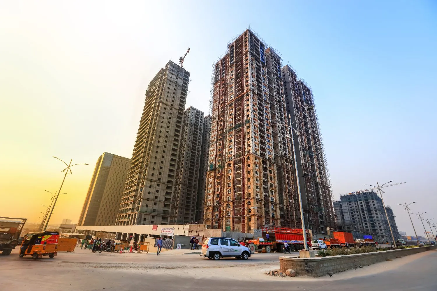 Real Estate News In Hindi real-estate-news-in-hindi