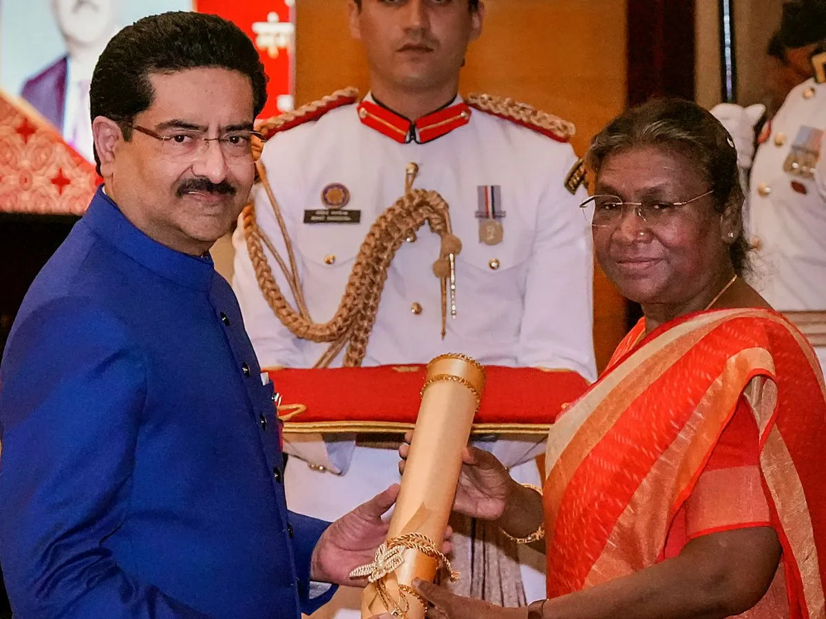 Karnataka ex-CM Krishna, industrialist Birla, singer Suman Kalyanpur get Padma awards