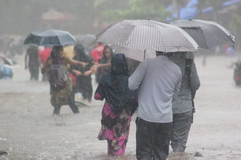 इस बार मानसून की बारिश में होगी थोड़ी देरी, 4 जून को केरल आने की संभावना: IMD