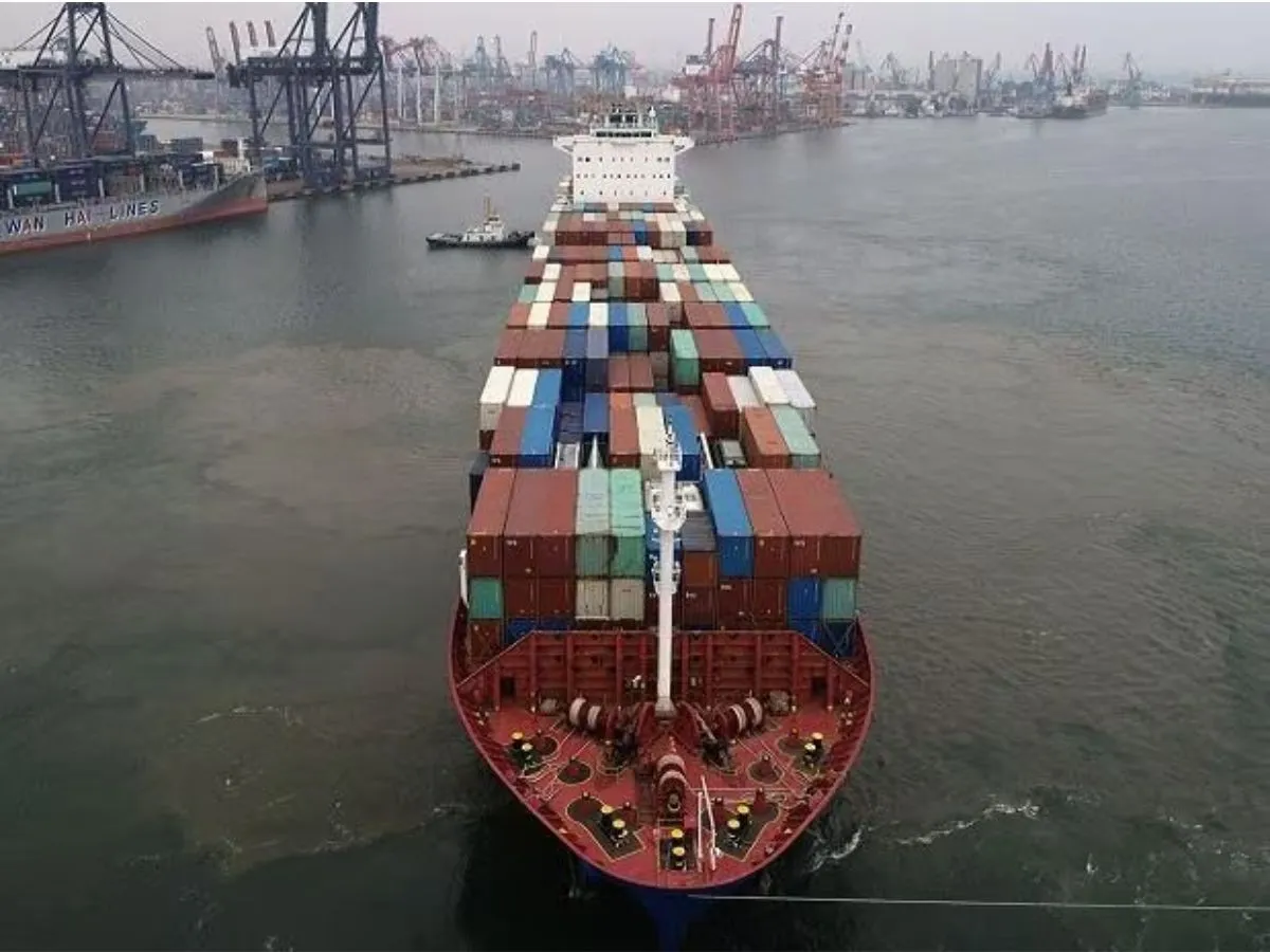 America bans 35 shipping companies, 2 Indian companies also affected अमेरिका का 35 शिपिंग कंपनियों पर प्रतिबंध, 2 भारतीय कंपनियां पर भी गिरी गाज़