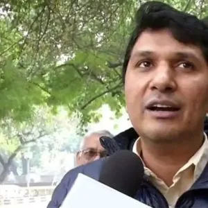 Delhi Cabinet decides to buy mechanical sweepers, water sprinkling machines