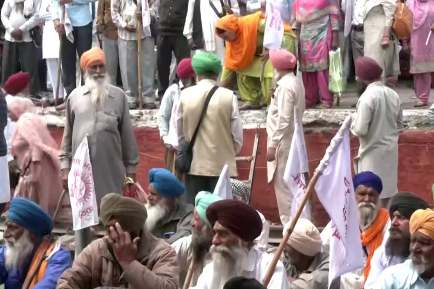 protest in Gurdaspur