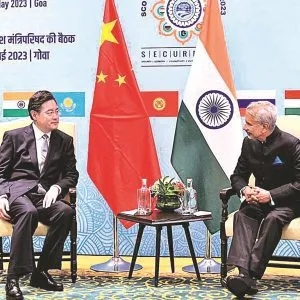 Long talks between India and China to avoid dispute like 2020 भारत-चीन के बीच लंबी बातचीत, फिर ना हो 2020 जैसा विवाद