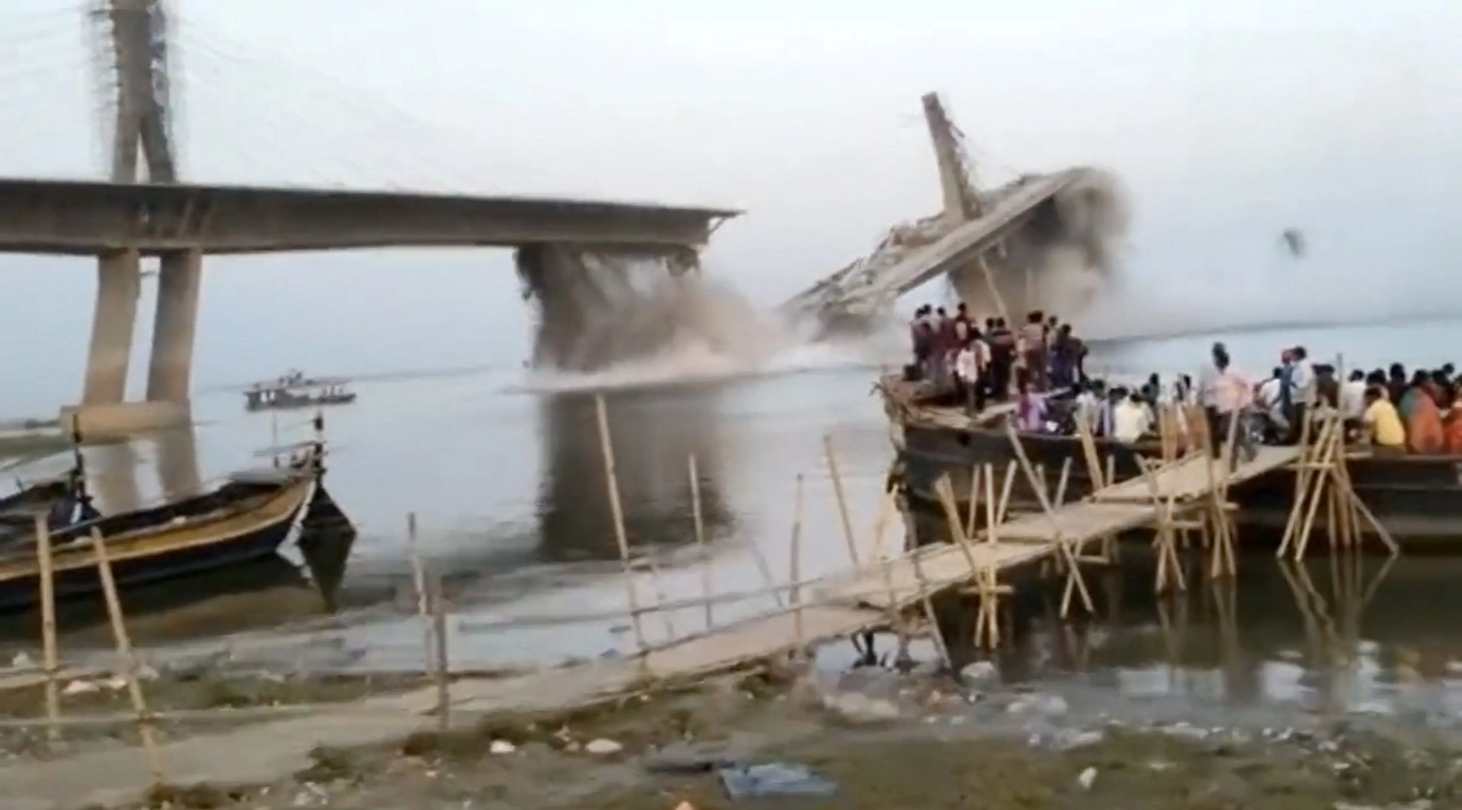 Bihar Bridge Collapse: The bridge being built on the Ganga river in Bhagalpur district collapsed, no casualties
