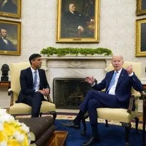 Biden and Sunak reiterate commitment to continue aid to war-torn Ukraine