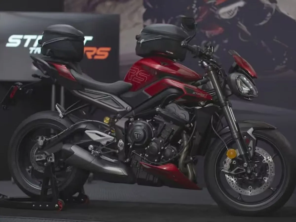 Triumph launches its Street Triple; prices start at Rs 10.17 lakh