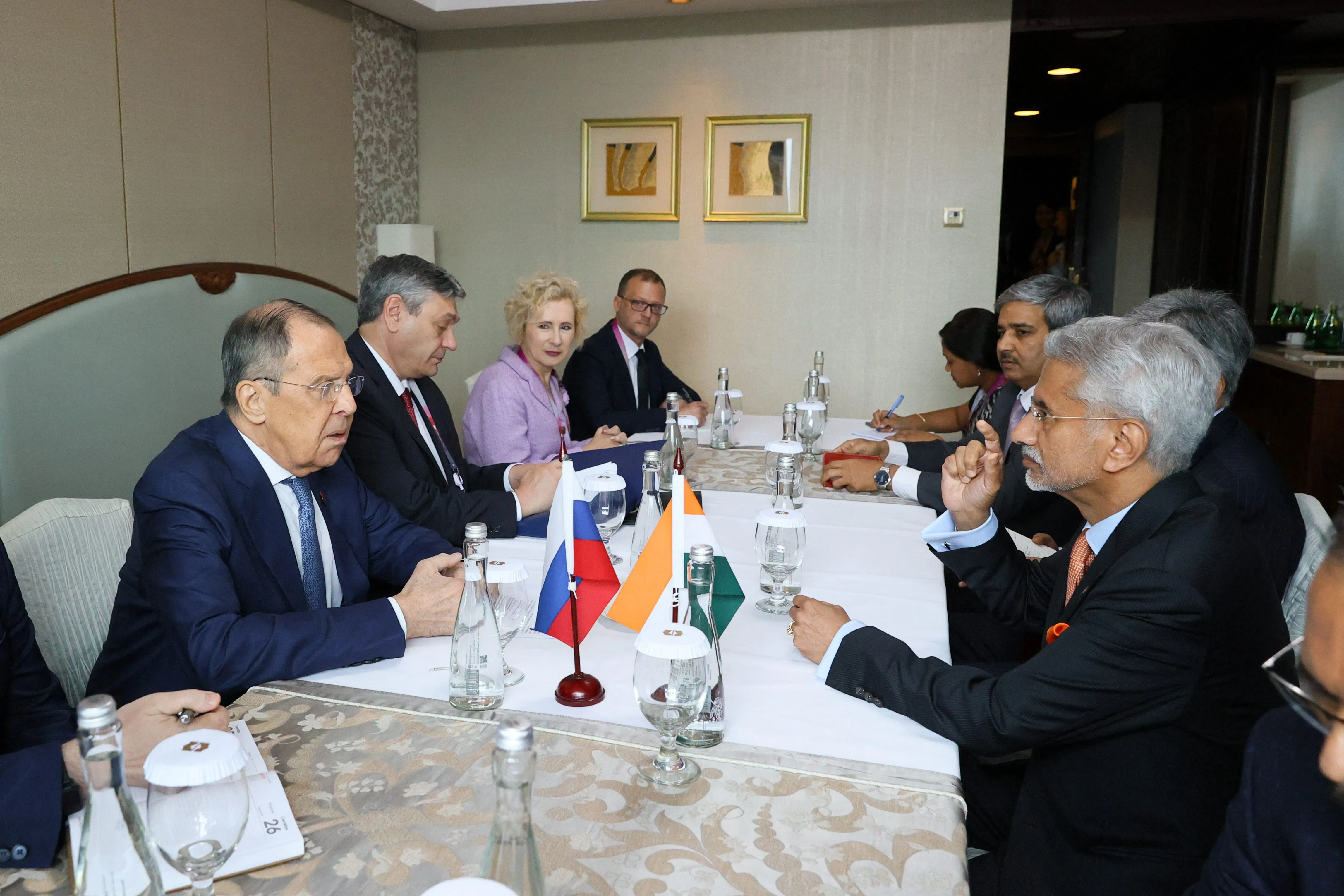 S. Jaishankar met Foreign Ministry of ASEAN group, Fintech and many other issues were discussed in Indonesia