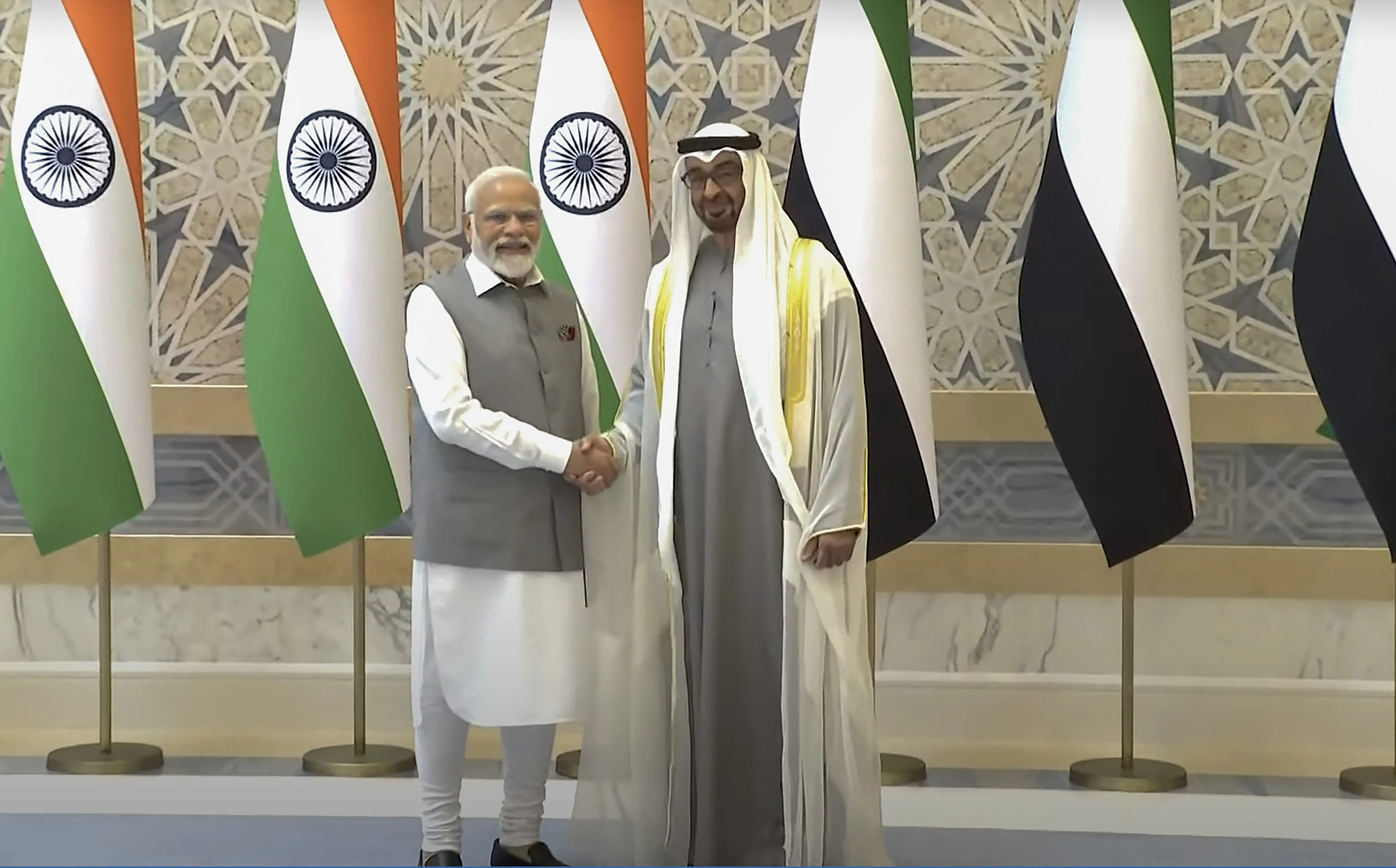 PM Modi UAE Visit: PM Modi talks with UAE President Sheikh Mohammed bin Zayed Al Nahyan