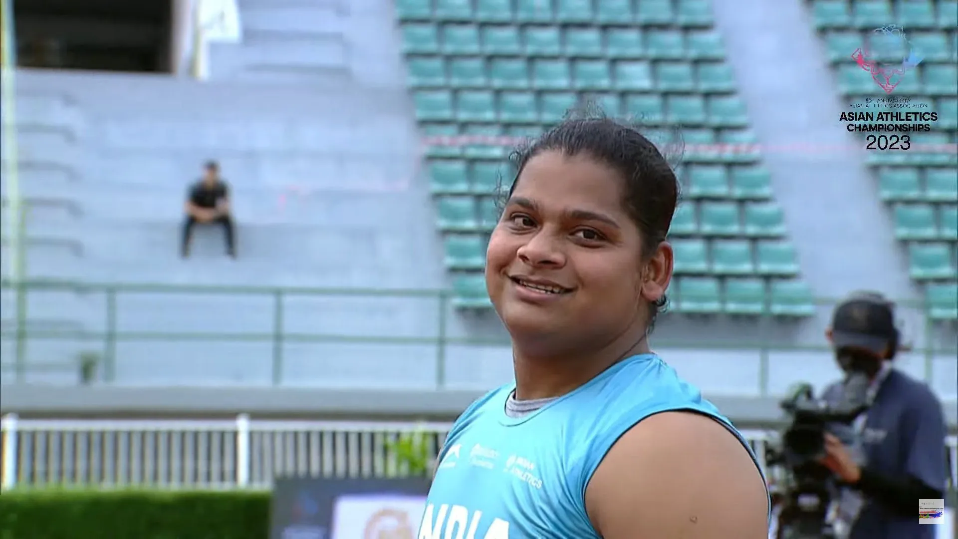 Abha won the silver medal setting a national record, Parul and Jyoti won the second medal.