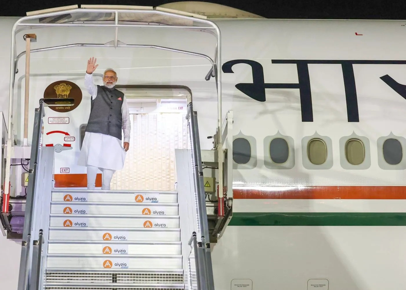 PM Modi leaves for UAE after completing his visit to France, know the complete program