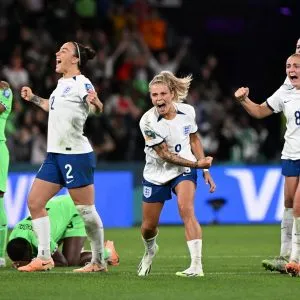 England advances over Nigeria on penalty kicks despite James' red card at the Women's World Cup