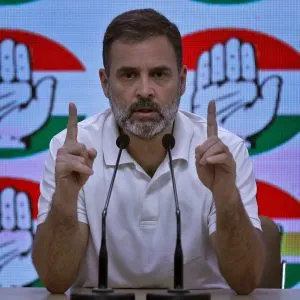 बंगाल में मनरेगा श्रमिकों की ‘पीड़ा’ पर राहुल का PM मोदी को पत्र, धन जारी करने का आग्रह , Rahul's letter to PM Modi on 'suffering' of MNREGA workers in Bengal, urges to release funds