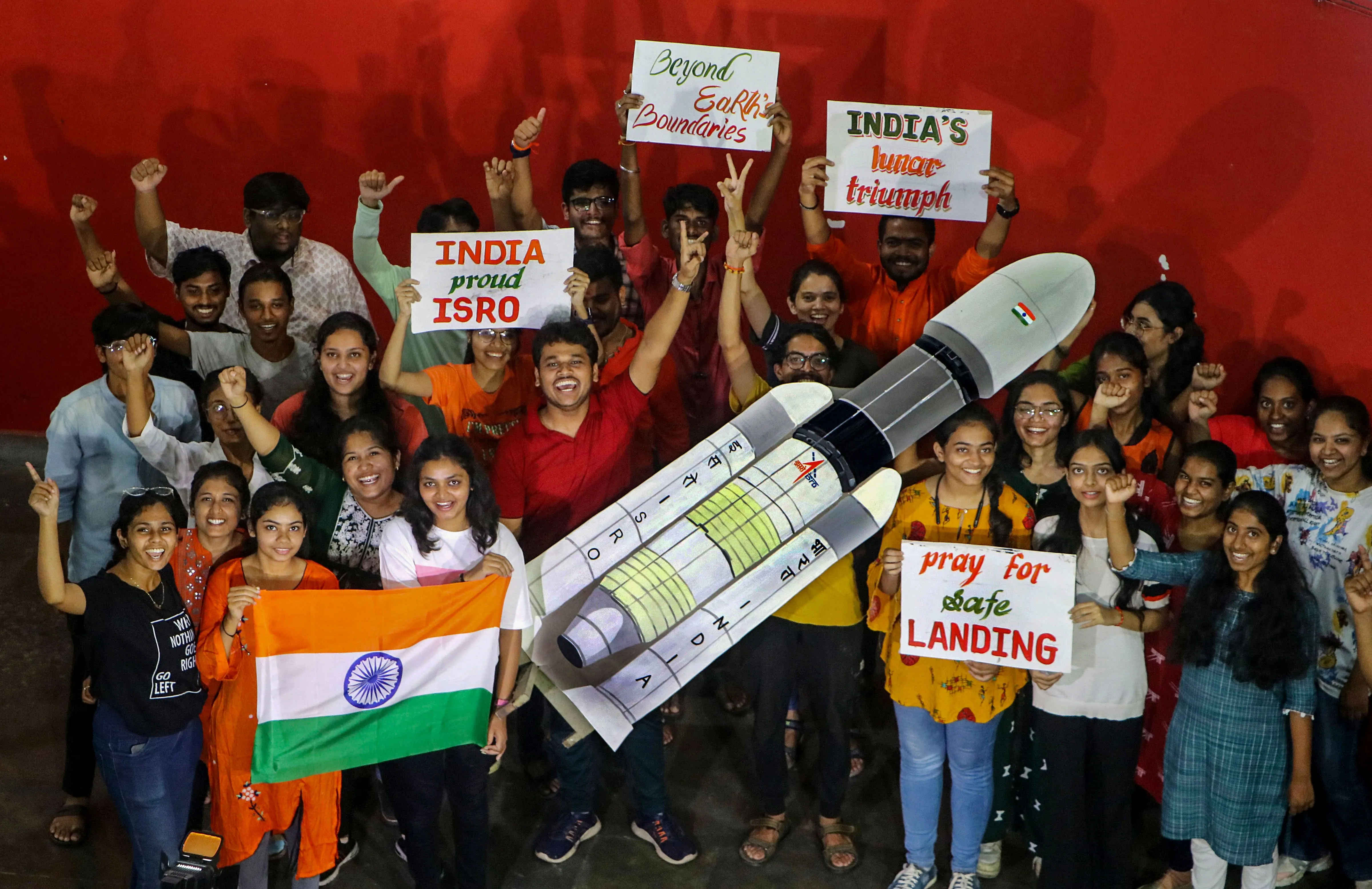 Chandrayaan-3 Mission: Tricolor waved on the moon, India became the first country to make a soft landing on the South Pole