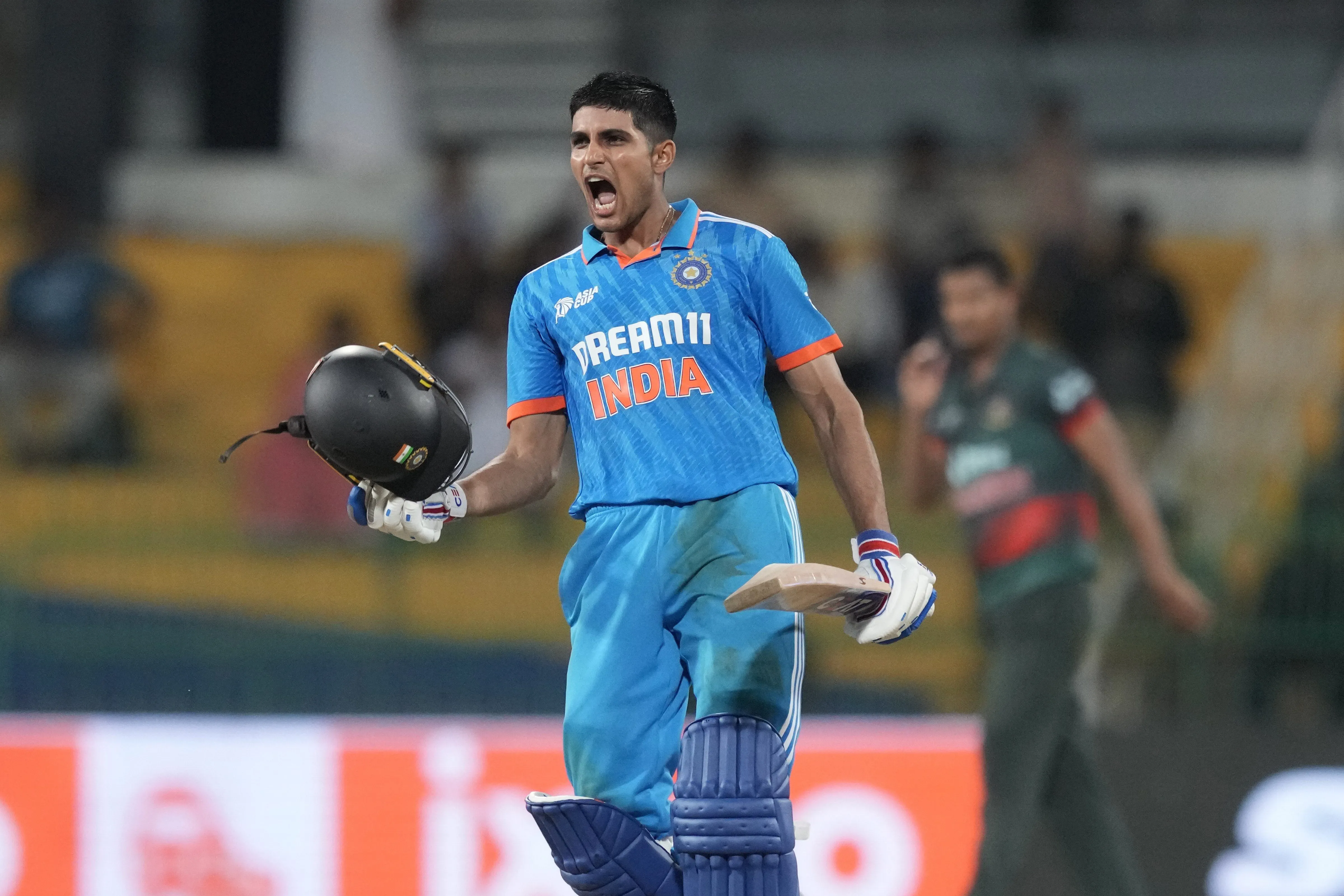 India vs Australia, 2nd ODI: Rain stopped completely, covers removed from the field, play will start soon