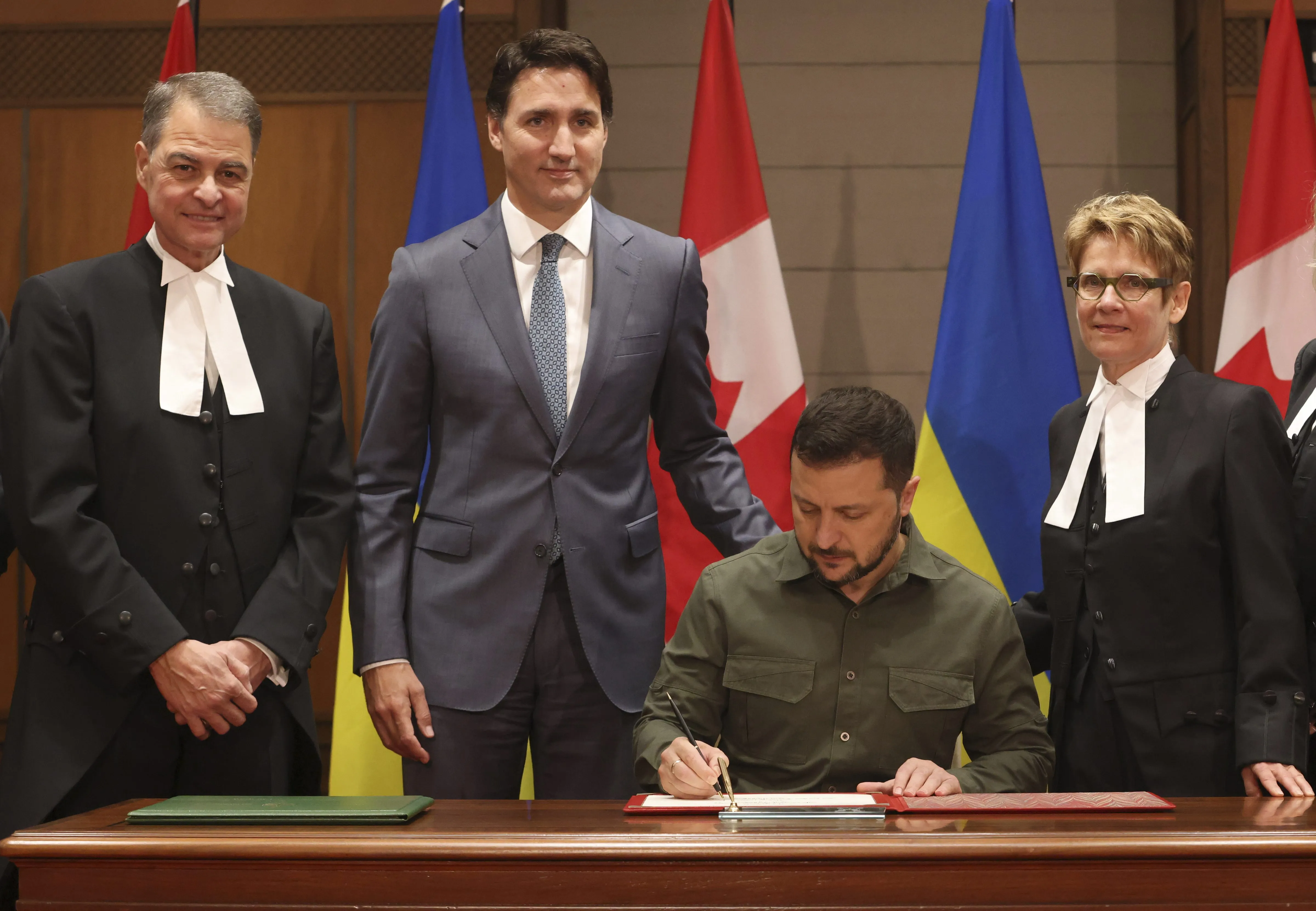 Leader of Canada's lower house apologizes for honoring man who fought for Nazis