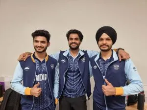 Indian men's 10m air pistol team strikes gold at Asian Games, Sarabjot fumbles in finals