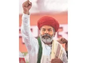 BKU leader Rakesh Tikait roared in Kisan Mahapanchayat, alleged that electricity bills of farmers are not waived off in UP.