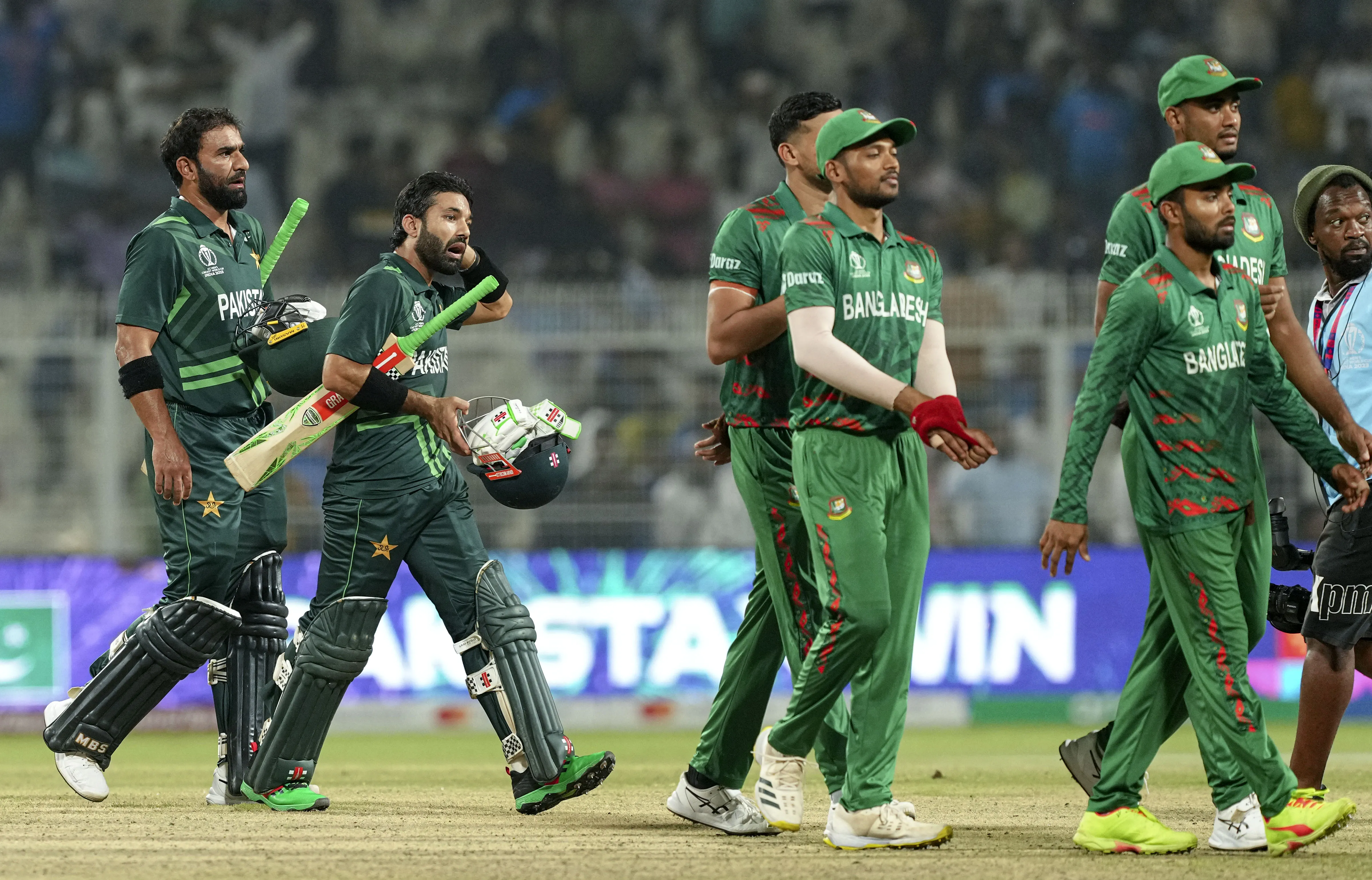 PAK vs BAN, World Cup: पाकिस्तान ने बांग्लादेश को हरा वर्ल्ड कप की रेस से किया बाहर Pakistan Vs Bangladesh