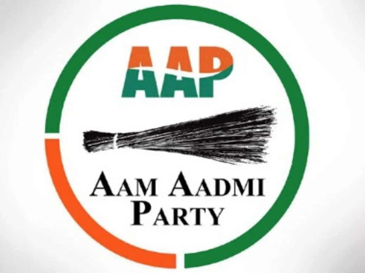 AAP को पंजाब में लगा दोहरा झटका, सांसद और विधायक भाजपा में हुए शामिल, AAP gets double blow in Punjab, MPs and MLAs join BJP