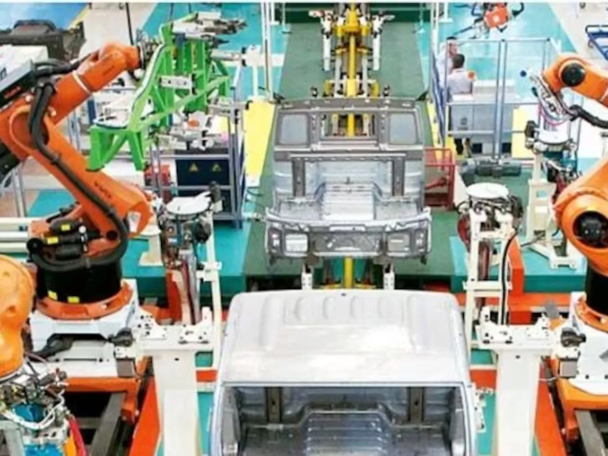 Ashok Leyland launches ecomet Star 1915 to cater to long haul customers