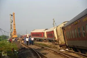 North East Express derailed in Buxar