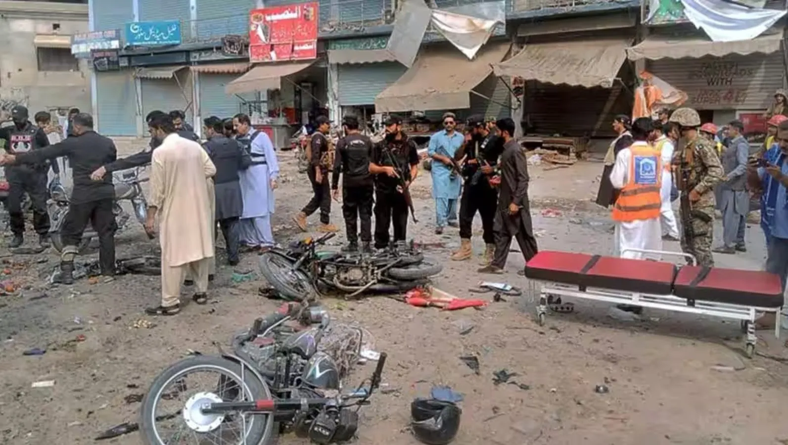 Pakistan Blast image