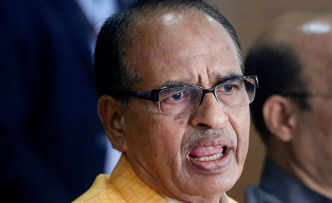 शिवराज हुए भावुक, आंखें हुईं नम, कहा – वह मप्र से दूर नहीं जा रहे हैं Shivraj singh