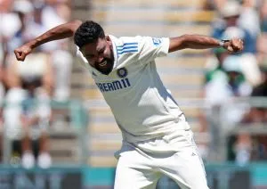 Mohammed Siraj - भारतीयतेज गेंदबाज मोहम्मद सिराज