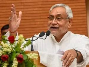 Nitish Kumar free electricity in bihar announcement