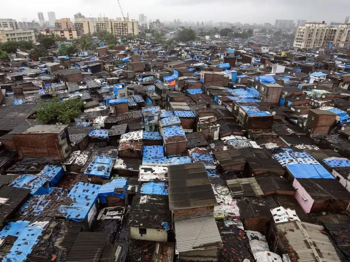 Dharavi Redevelopment Plan: अदाणी ग्रुप को बड़ी राहत, निविदा के खिलाफ दायर याचिका खारिज