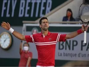 Djokovic equals Federer's Grand Slam record in quarterfinals of Australian Open, जोकोविच आस्ट्रेलियाई ओपन के क्वार्टरफाइनल में, फेडरर के ग्रैंडस्लैम रिकॉर्ड की बराबरी की