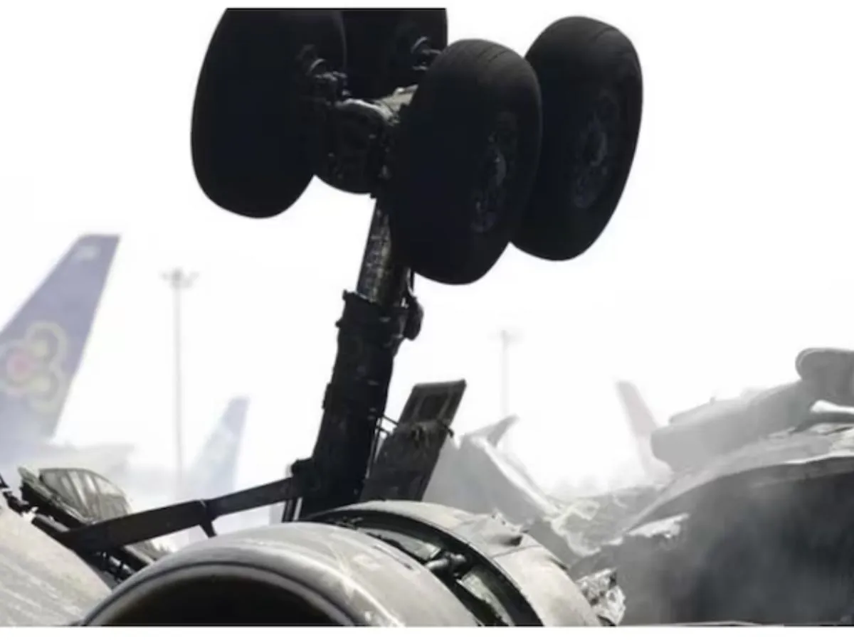 Indian plane not involved in Afghanistan aircraft crash, says Ministry, अफगानिस्तान में हुई दुर्घटना में भारतीय विमान शामिल नहीं- सरकार