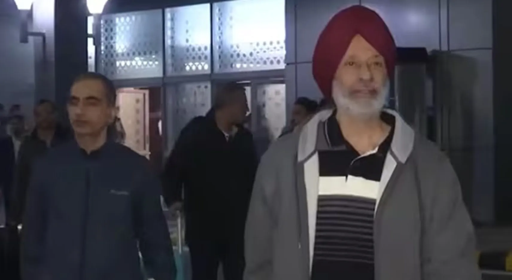 Qatar Releases Navy Veterans