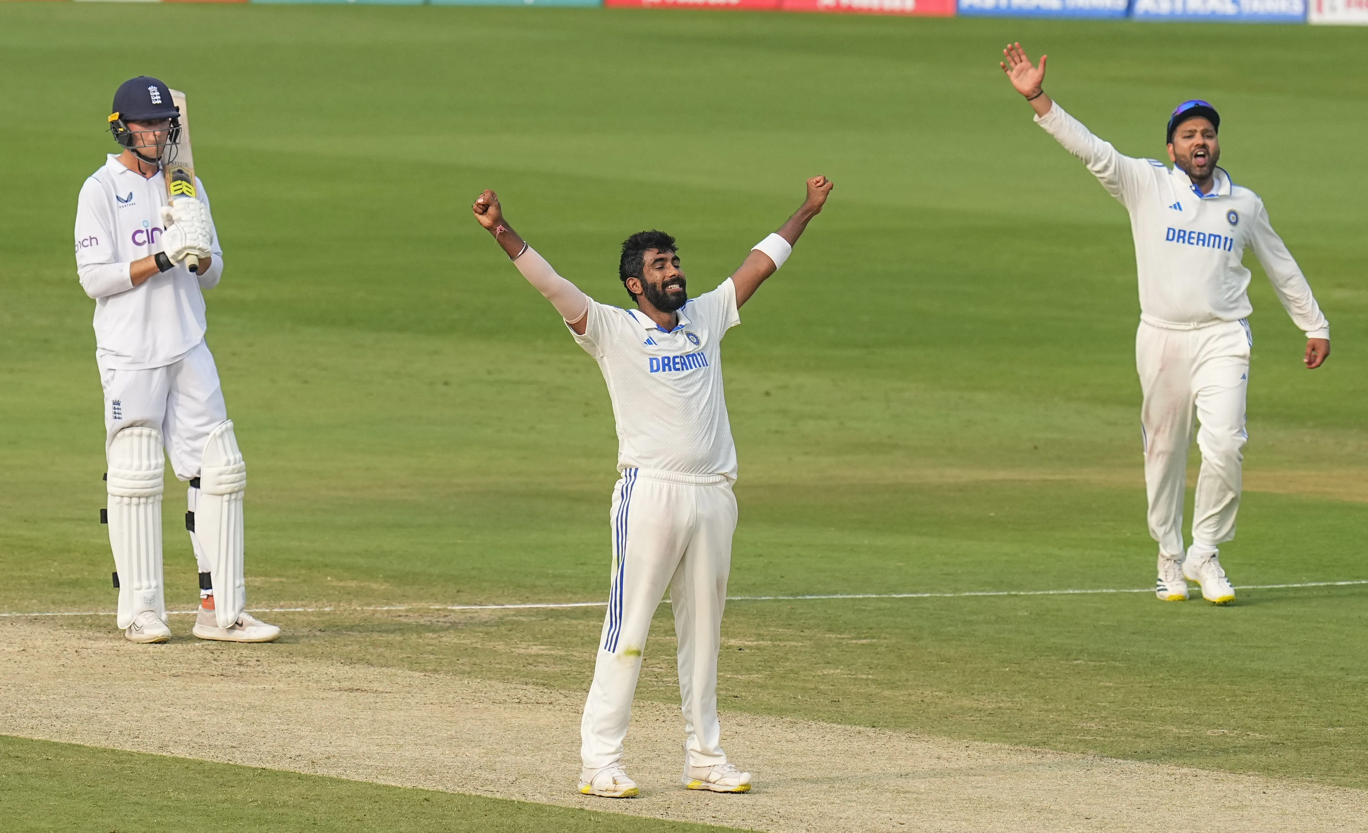 बुमराह और शमी को गेंदबाजी करते हुए देखना पसंद: स्टीव हार्मिसन , Love watching Bumrah and Shami bowling: Steve Harmison