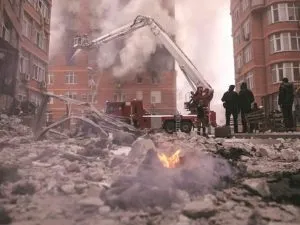 रूस ने 44 दिनों के बाद यूक्रेन की राजधानी कीव पर 31 मिसाइलें दागीं, 13 लोग घायलRussia fired 31 missiles at Ukraine's capital Kiev after 44 days, 13 people injured