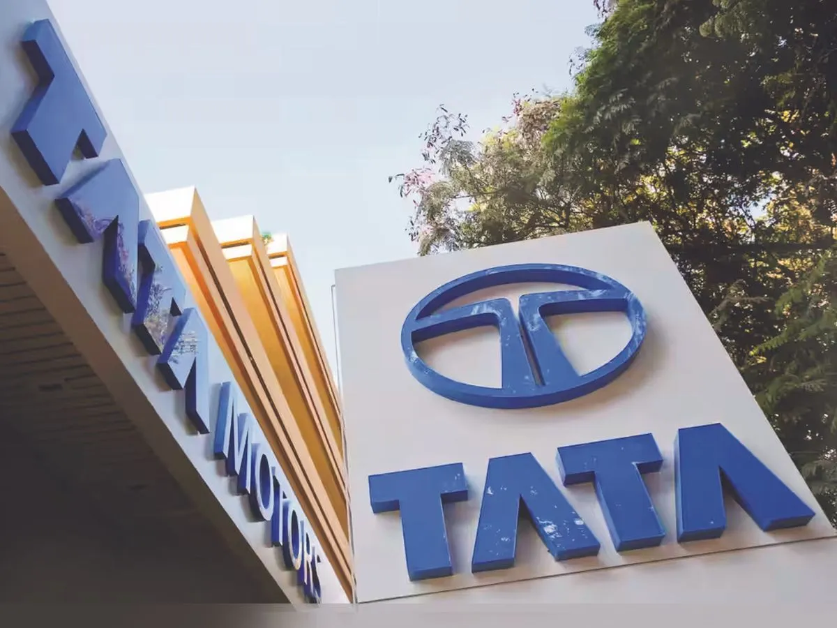 CLSA ने पोर्टफोलियो में शामिल किए TATA Motors, NTPC समेत ये 14 स्टॉक्स; HDFC बैंक बाहर