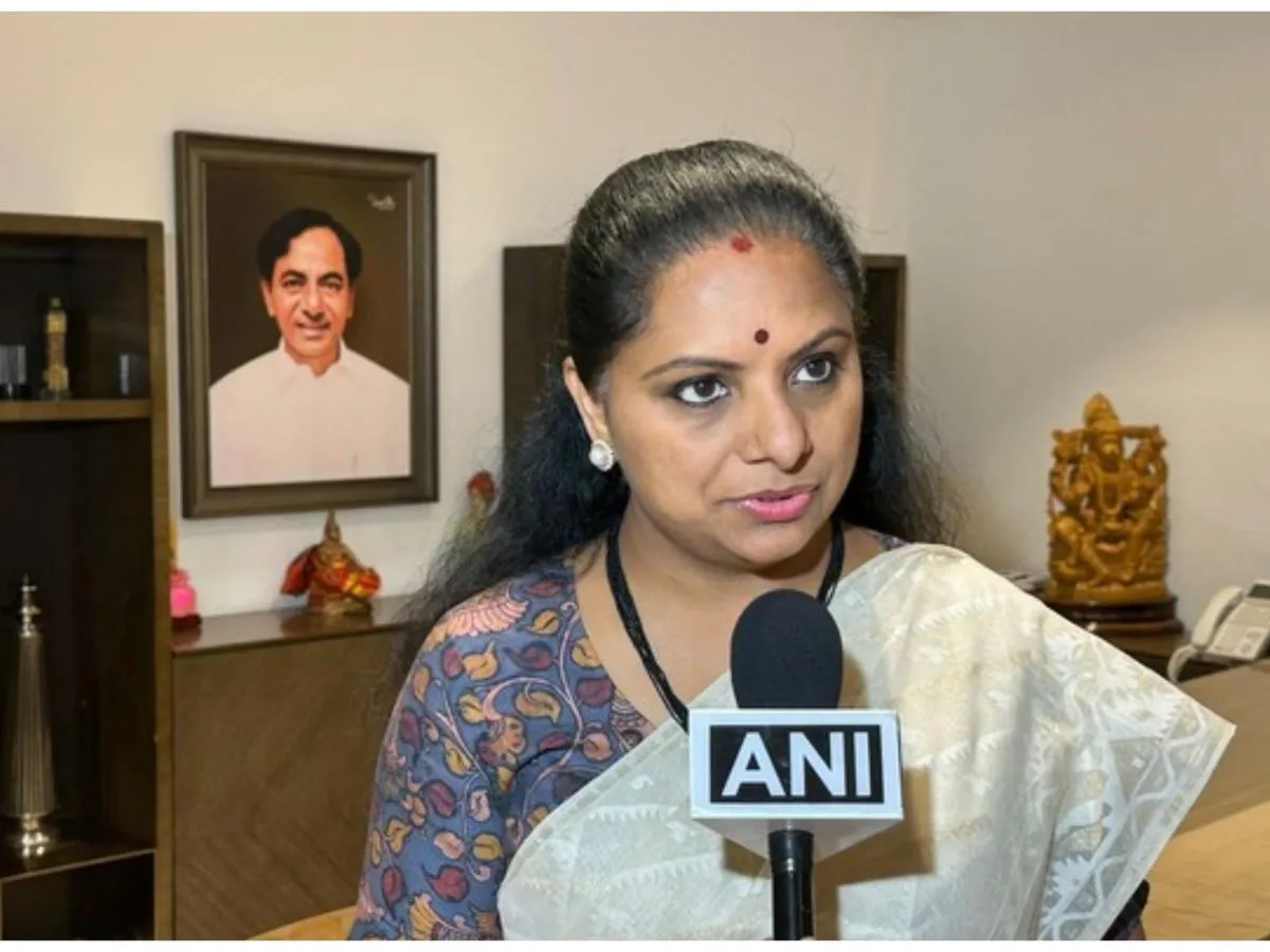 ED ने BRS नेता के कविता को हिरासत में लिया, दिल्ली लेकर आ रही एजेंसी, Delhi Liquor Scam Case: ED detained BRS leader Kavita, agency bringing her to Delhi