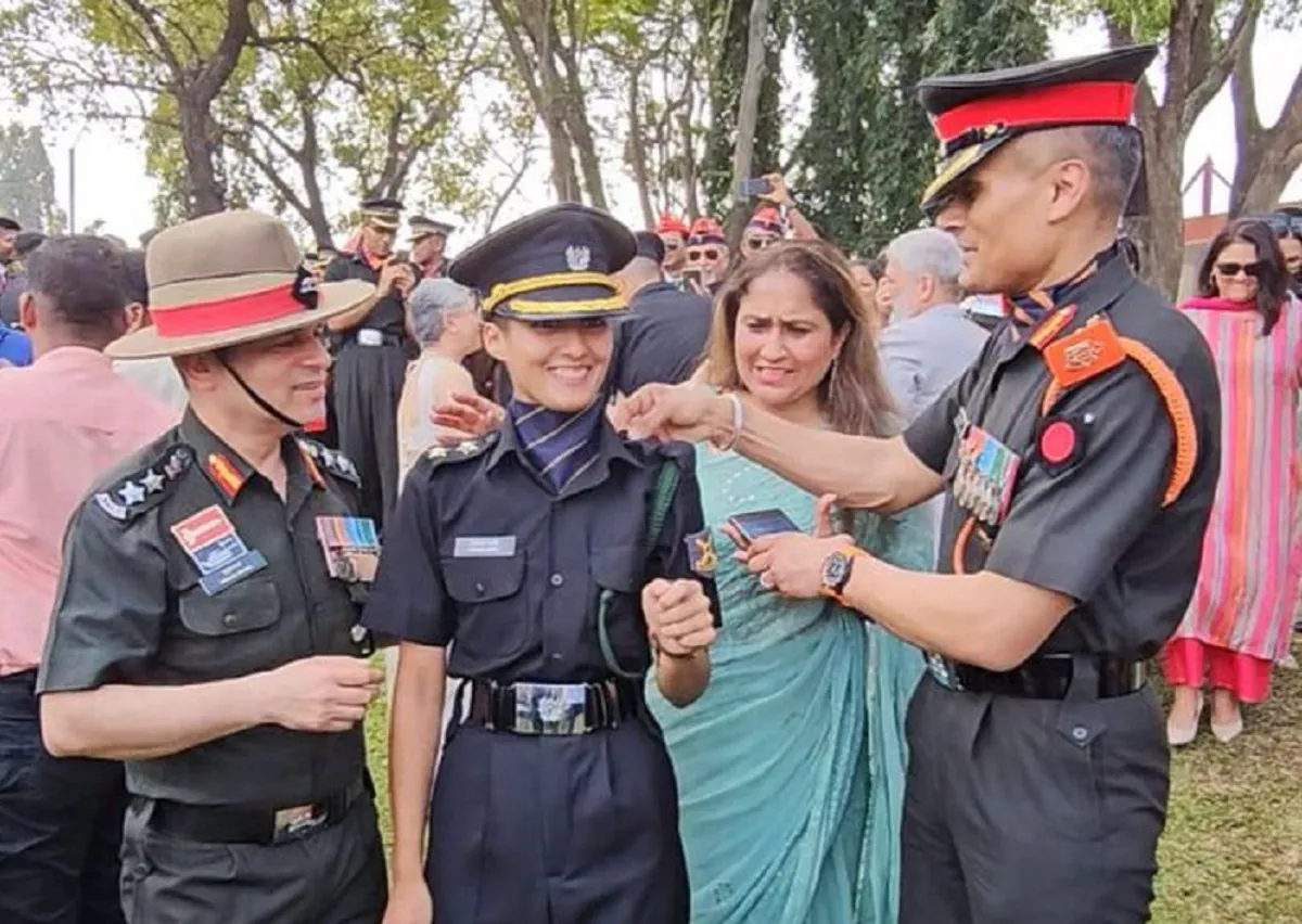 Inayat Vats- इनायत वत्स