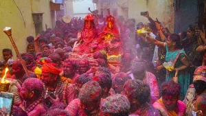 Kashi Holi