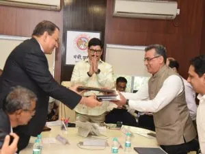 Maharashtra's agricultural products get e-commerce platform, government launches Maha Agro app महाराष्ट्र के कृषि उत्पादों को मिला ई-कॉमर्स प्लेटफॉर्म , सरकार ने की महा एग्रो ऐप की शुरुआत