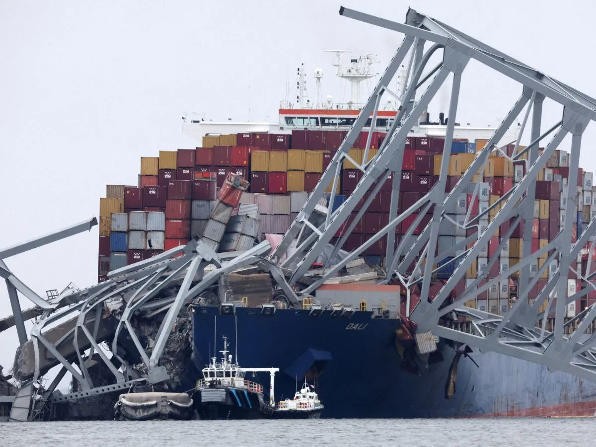 Baltimore Bridge Collapse: External Affairs Ministry in touch with Indians who were aboard the plane that crashed in America Baltimore Bridge Collapse:अमेरिका में दुर्घटनाग्रस्त जहाज पर सवार रहे भारतीयों के संपर्क में विदेश मंत्रालय