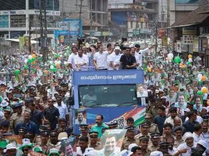 Lok Sabha Elections 2024: Rahul Gandhi filed nomination papers from Wayanad, accused RSS of democracy लोकसभा चुनाव 2024: वायनाड से राहुल गांधी ने भरा नामांकन पत्र, लोकतंत्र को लेकर RSS पर लगाया आरोप
