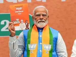 BJP Manifesto 2024: BJP guarantees to make India the third largest economy, sets target regarding fiscal deficit BJP Manifesto 2024: भाजपा ने दी भारत को तीसरी बड़ी अर्थव्यवस्था बनाने की गारंटी, राजकोषीय घाटे को लेकर तय किया लक्ष्य