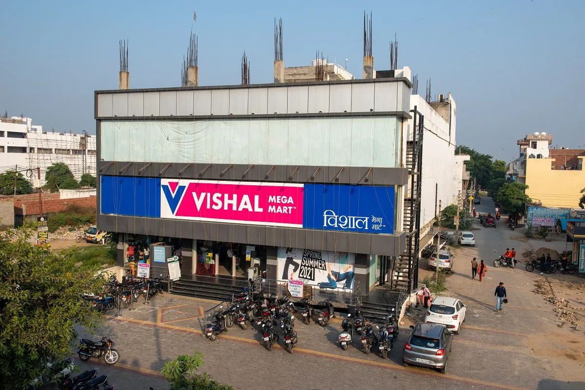 Vishal Mega Mart ने मेगा IPO के लिए इन दो बैंकों को लिया साथ, कितने करोड़ जुटाने की चल रही तैयारी - vishal mega mart took these two banks for mega ipo